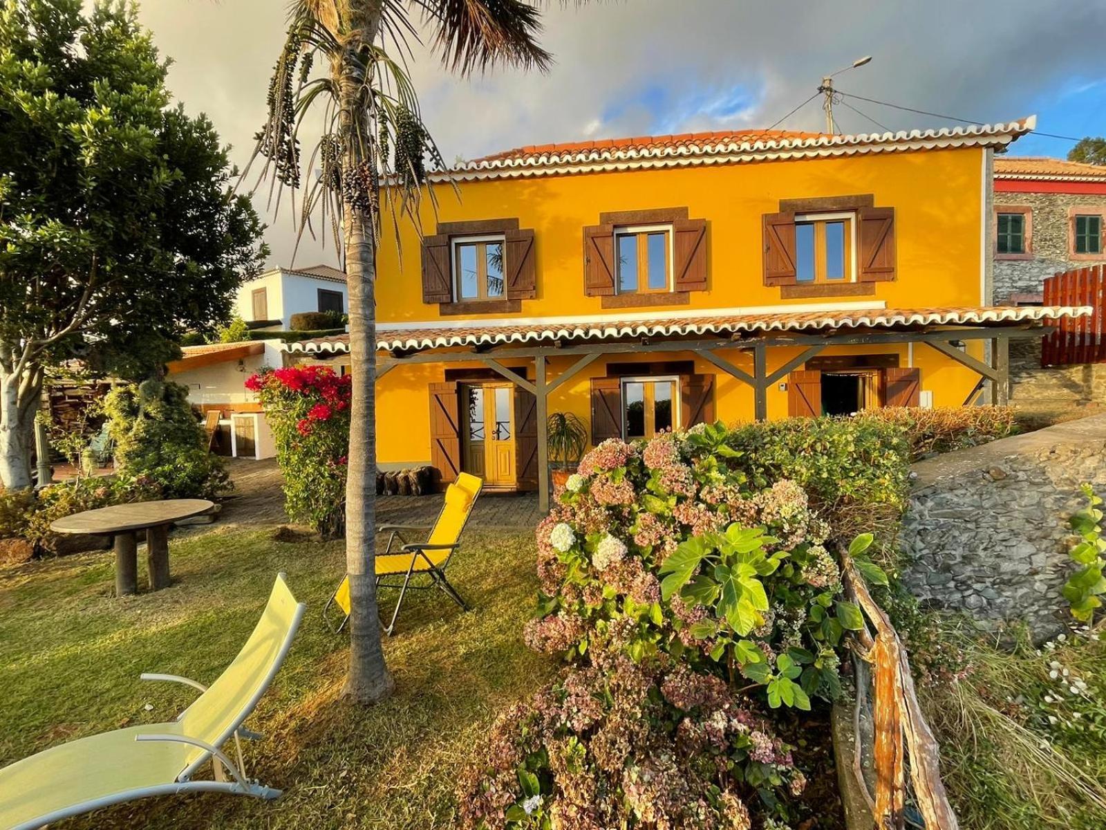 CASA DOS FALCÕES casa rural de construção tradicional Fajã da Ovelha Exterior foto